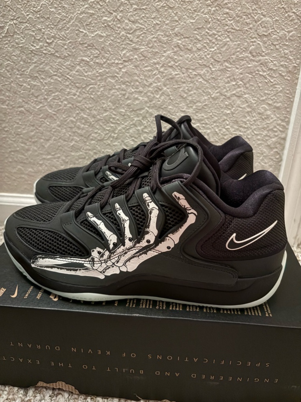 Nike KD 18 Halloween Slim Reaper ‼️STEAL‼️Size 9M